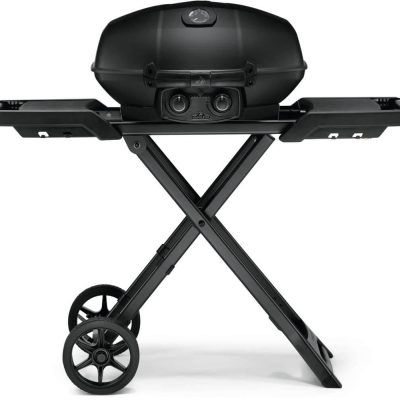 BBQ Napoléon TravelQ Phantom Pro 285 avec chariot pliable noir photographié sur fond neutre